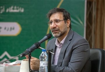 آمریکا در برابر ایران درمانده است/ قانون اساسی از مبارزه در برابر مستکبران حمایت می‌کند