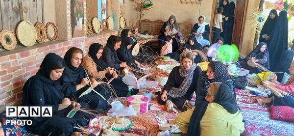 درخشش دانش‌آموزان خبرنگار پانا دشتستان در روایت‌گری ظرفیت‌های گردشگری و صنایع‌دستی ایران
