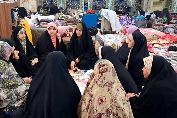 برگزاری آیین اعتکاف در مصلی رشت