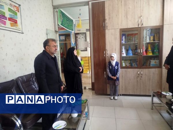 حضور خادمین  آستان قدس رضوی در دبستان ۲۲ بهمن ناحیه ۵ مشهد