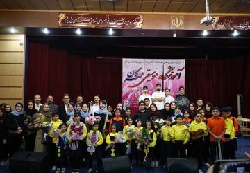 نوای مهرگان در فرهنگسرای بروجن طنین انداز شد