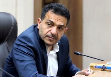 فعالان سیاسی به جای تمرکز بر اختلافات جناحی، به فکر حل مشکلات کشور باشند