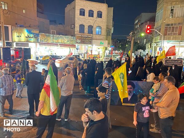 طنین‌ صدای شعار «مرگ بر آمریکا و اسرائیل» در فلکه سوم خزانه 