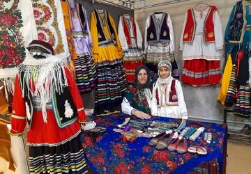 افتتاحیه نمایشگاه توانمندی ها و کسب و کارهای بانوان شهرستان ملارد