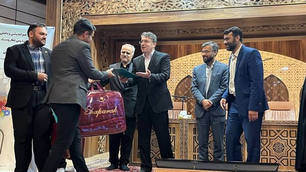 جلسه هم‌اندیشی و دانش افزایی ویژه سر گروه‌های مشاوره و تفکر سبک زندگی آموزش و پرورش خراسان رضوی 