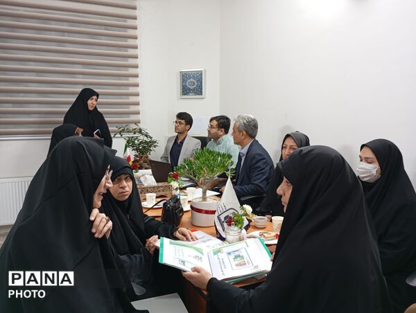 اجرای طرح جامع پایش و سطح‌بندی عملکرد کادر پرورشی در مدارس ناحیه ۶ 