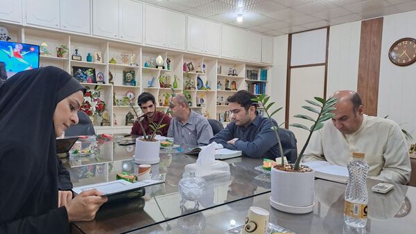  محفل قرآنی در دفتر معاونت پرورشی و فرهنگی اداره‌کل آموزش و پرورش استان بوشهر