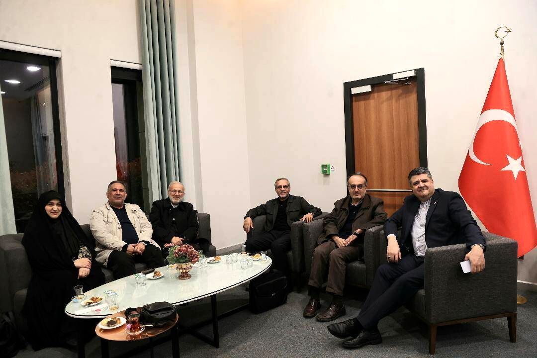 سفر هیئت پارلمانی ایران به استانبول