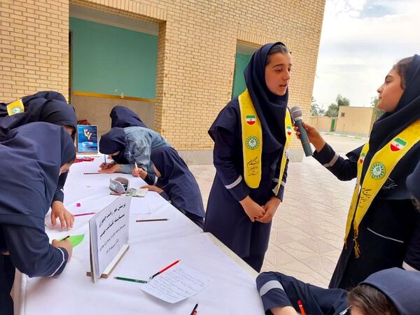 برگزاری آیین نمادین بیست‌وششمین پرسش مهر ریاست جمهوری در آموزشگاه نمونه حضرت زینب (س)