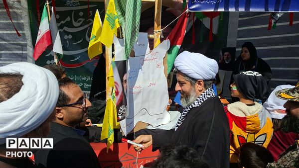 حضور پرشور مردم شهرستان راز و جرگلان در راهپیمایی روز قدس