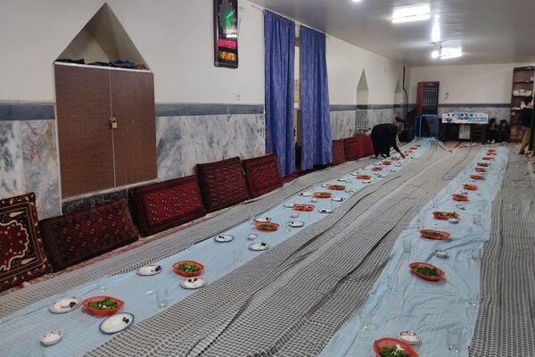 سفره ماه مهمانی خدا در مسجد جامع شهر بار