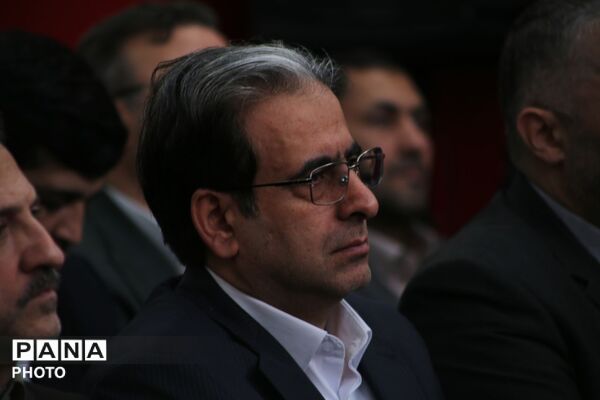 زنگ سپاس معلم در مدرسه بعثت تبریز