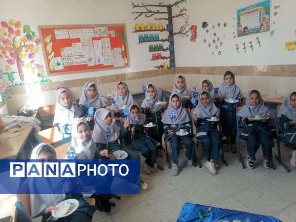 جشن آب کلاس اولی ها در آموزشگاه زهرا عبداللهیان ارغا 