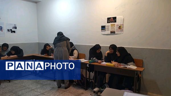  یازدهمین جشنواره الگوی برتر تدریس درس تفکر و سبک زندگی در ناحیه دو کرج