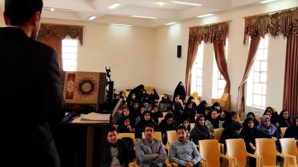 لاران میزبان مسابقات قرآن، عترت و نماز شد