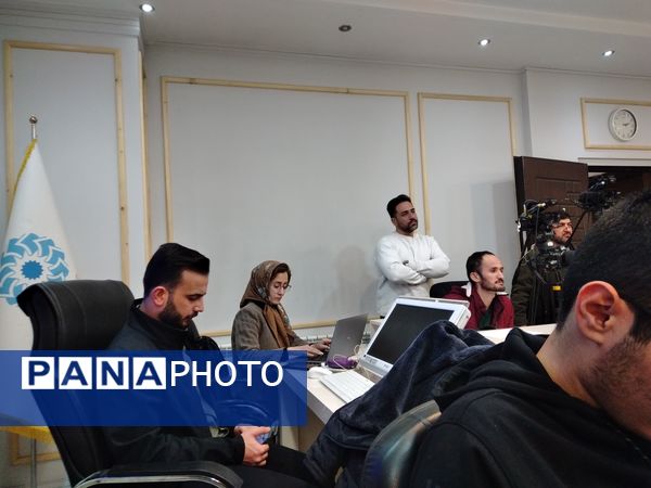 رونمایی پویش ملی کتابخوانی مهمان حرم 