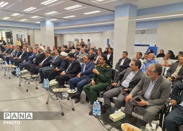 افتتاح نیروگاه خورشیدی ،گلخانه و طرح توسعه بیمارستان آیت الله خاتمی همزمان با هفته دولت