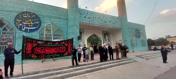 برگزاری مراسم تشییع نمادین پیکر امام رضا(ع)در امامزاده سید محمد(ع) کاشمر
