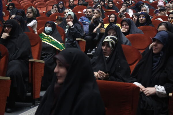 جشن تولد پنجاه و پنجمین نوزاد مرکز نفس در قم
