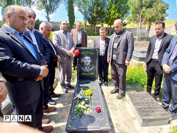 گرامیداشت هفته معلم در خداآفرین با همراهی پیشتازان