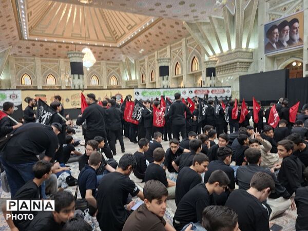 احلی من العسل؛ عطر نوجوانی در مصلای امام با یاد حضرت قاسم(ع)