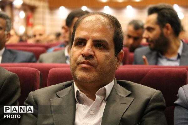 اجلاس مدیران استان یزد در آستانه بازگشایی مدارس