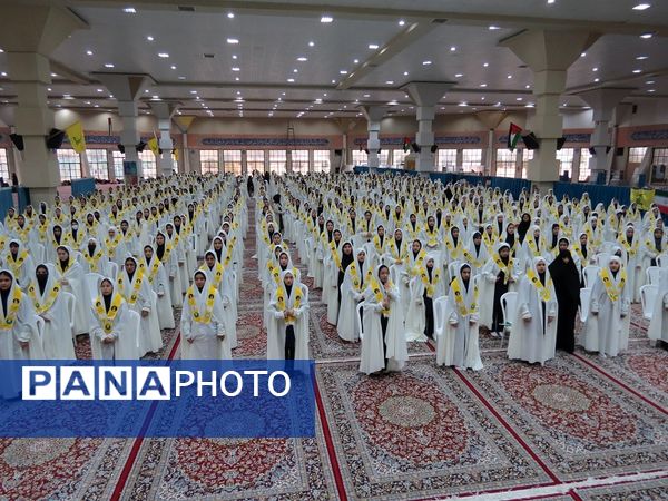 تمرین آمادگی گروه پیشتازان برای اجرا در اجلاسیه سراسری نماز