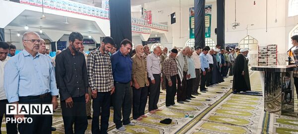 شکوه حضور مردم سملقان در سنگر نماز جمعه