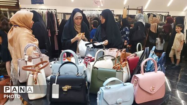 هشتمین نمایشگاه مد و لباس در شیراز