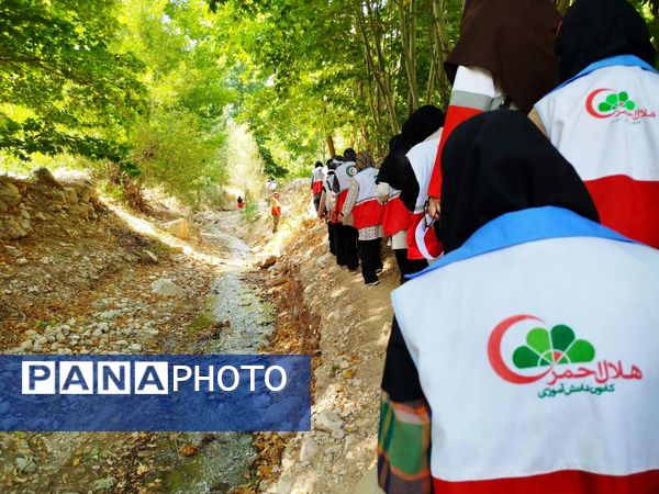 برگزاری اردوی طرح شوق رویش هلال احمر به میزبانی شیروان