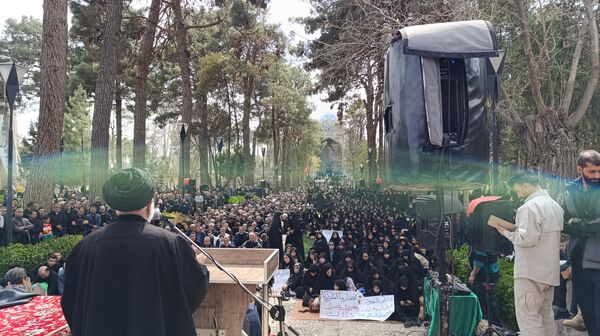 اجتماع و عزاداری روز شهادت امیرالمومنین علی (ع) و محکومیت هنجارشکنی عناصر غربزده 