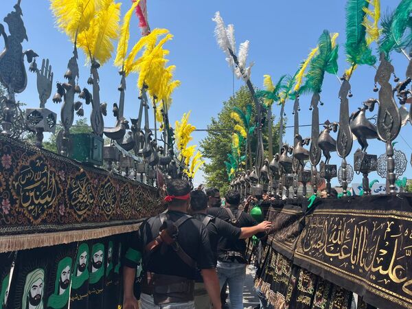 عاشورای حسینی در نور
