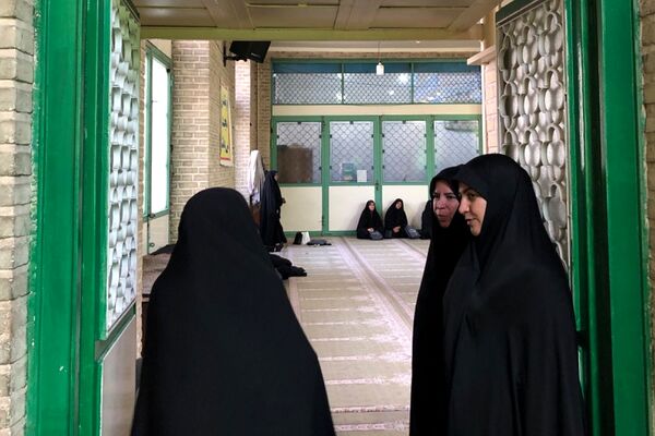 مراسم سالگرد ارتحال امام خمینی (ره) و بزرگداشت شهدای خدمت در ناحیه 2 شهرری