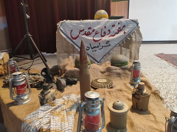 آئین پرطنین زنگ مهر و مقاومت در مدارس شهرستان خاتم 