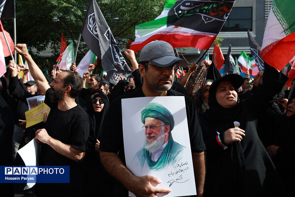 تشییع شهدای اقتدار در تهران - 1