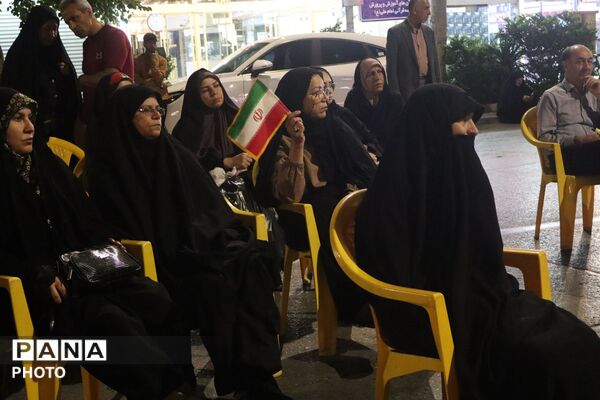 حرف‌های دل در شب‌های بیداری؛ کافه گفت‌وگوی نسلِ مقاومت در نیشابور
