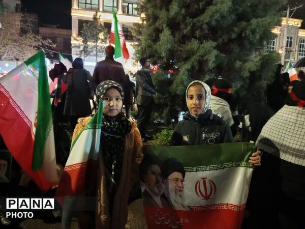 باران، صحنه را تماشایی تر کرد 