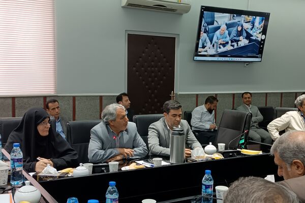 برگزاری نشست ستاد راهبری نماد و بازدید از مدارس