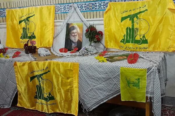 نماز جمعه شهرستان ورامین با حضور پرشور دانش‌آموزان 