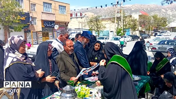 نماز جمعه عبادی و سیاسی در مصلی یاسوج