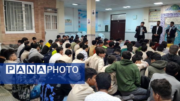 آشنایی با دنیای تراشکاری در دبیرستان ابوریحان بیرونی