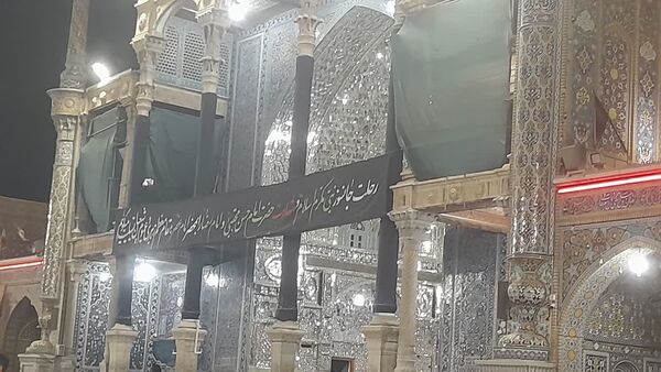 حرم حضرت معصومه(س) در شب شهادت برادر