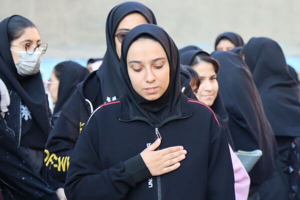 صبحگاه مدرسه شیخ مفید پاکدشت