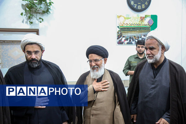 مراسم بزرگداشت شهدای خدمت در حرم حضرت معصومه(س)