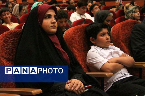 تجلیل از پسران آینده‌ساز بهارستانی