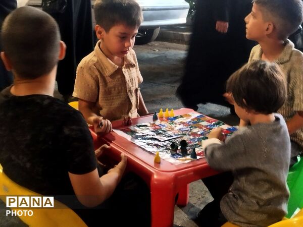 لحظات شاد کودکان در موکب فرهنگیان نیشابور