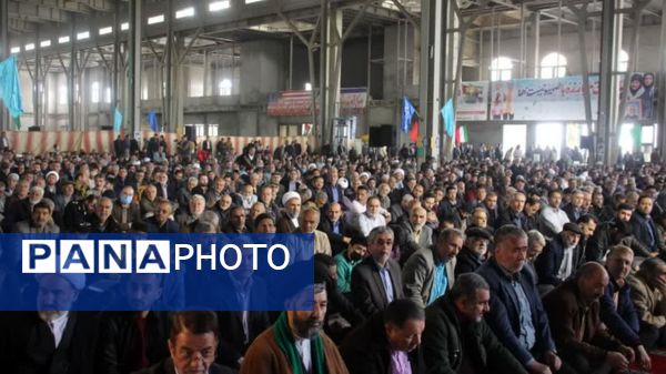 اقامه نماز جمعه روز جهانی قدس در شهرستان سمنان 