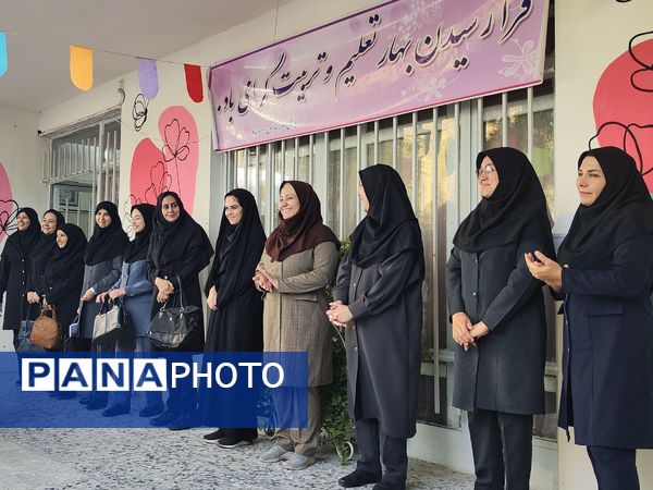 نواختن زنگ مهر سال تحصیلی۱۴۰۴-۱۴۰۳ در ناحیه ۲ مشهد