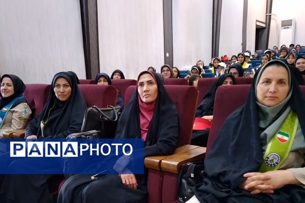 آیین بزرگداشت سالروز تأسیس سازمان دانش‌آموزی و سپاس مربی در کهریزک 