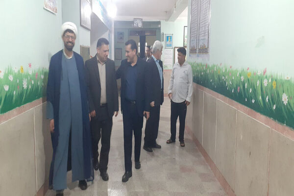 بازدید ناظران استانی از ستاد اسکان فرهنگیان دشتستان